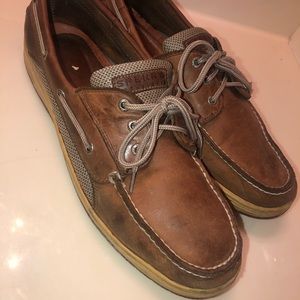 Sperry boat shoes